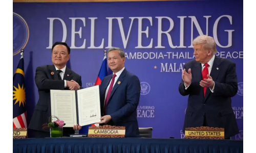 Trump chứng kiến Cam Bốt, Thái Lan ký thỏa thuận giải quyết xung đột biên giới