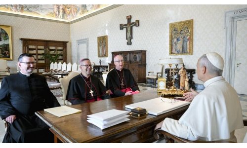 Vatican hoàn trả 62 hiện vật của thổ dân cho Canada