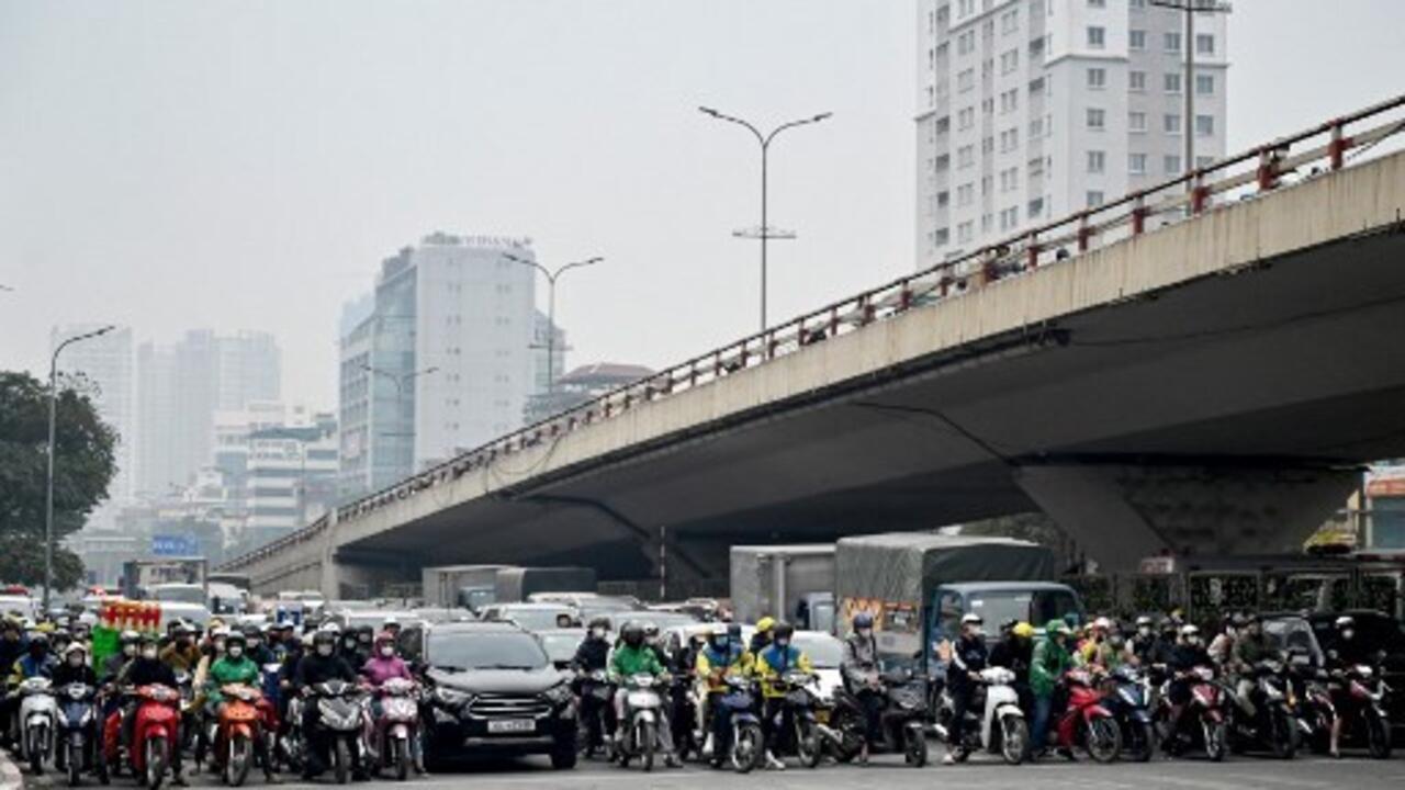 Việt Nam : Nguy cơ gián đoạn hoạt động cung ứng do quy định lái xe nghiêm ngặt