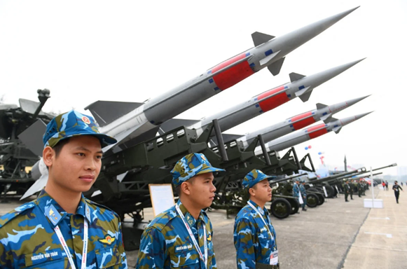 Khi nguồn cung vũ khí Nga cho Việt Nam cạn kiệt, nước này sẽ mua vũ khí từ đâu?