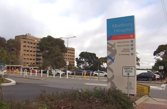 Cuộc điều tra được tiến hành sau khi một người có kết quả xét nghiệm COVID dương tính tại một bệnh viện ở Adelaide.