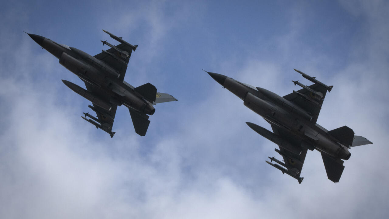 Mua F-16 của Mỹ: Việt Nam chọn đúng thời điểm, không chọc giận Trung Quốc và Nga?
