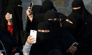 Arab Saudi theo dõi công dân qua điện thoại