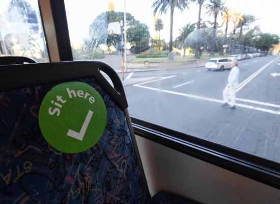 Cảnh báo về sức khỏe cộng đồng dành cho người dân sử dụng xe buýt, phòng tập thể dục và quán rượu ở Sydney.