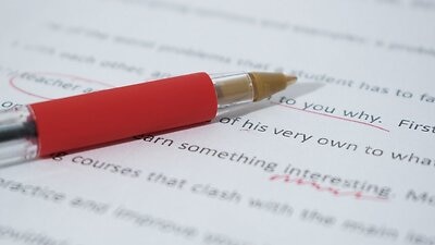 Sinh viên gian lận luận văn có thể đối mặt rủi ro bị ‘tống tiền’