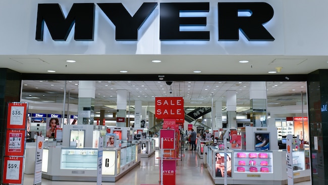 Myer sẽ mở lại một số cửa hàng ở Queensland để xem xét tình hình hậu-COVID