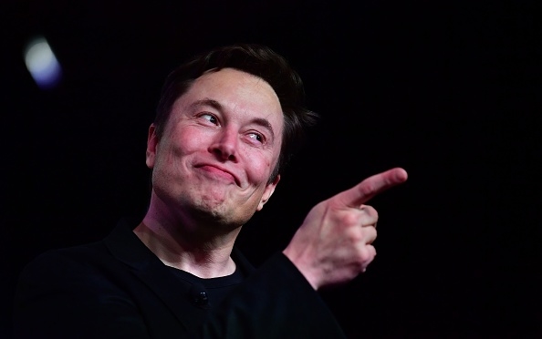 Elon Musk làm hài lòng Trung Quốc bằng cách đăng bài thơ cổ lên mạng xã hội.