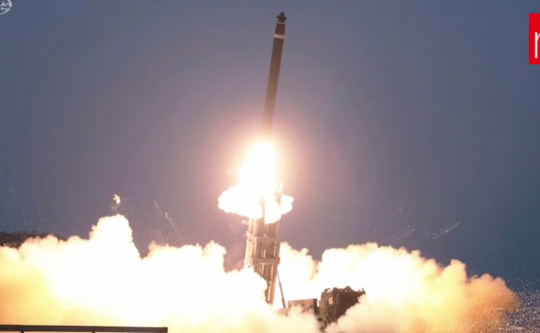 Với thông báo của Trump và Putin, cuộc chạy đua võ trang nguyên tử đã được khởi động ?