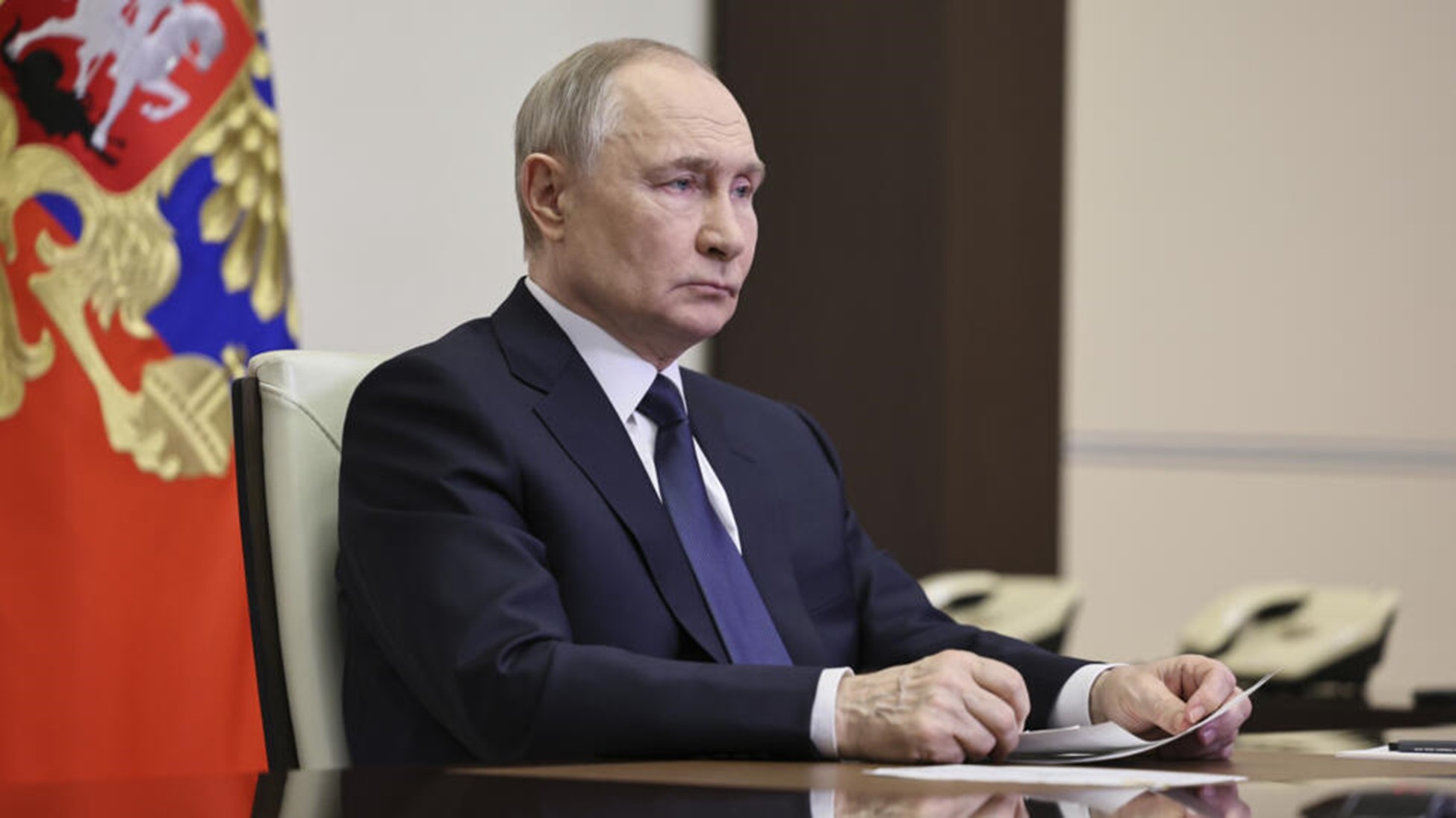 Putin tuyên bố 3 ngày ngừng bắn: Zelenskyy tố Nga « lừa đảo », Trump muốn đình chiến « lâu dài »