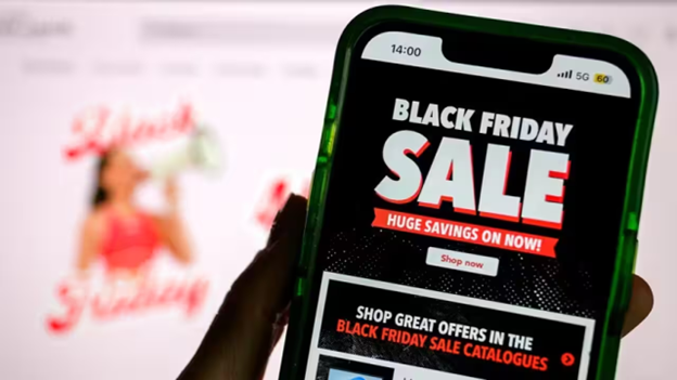 Cảnh báo lừa đảo bưu kiện và mua sắm trực tuyến trước Giáng sinh và Black Friday