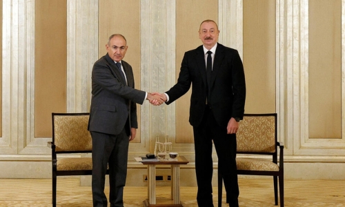 Armenia và Azerbaijan ký thỏa thuận hòa bình lịch sử 