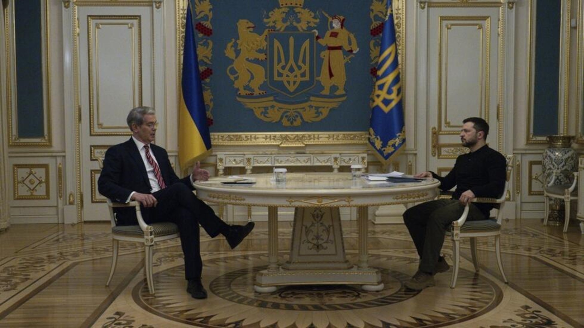 Thỏa thuận khoáng sản Ukraine - Washington: Một thắng lợi ngoại giao của Kyiv