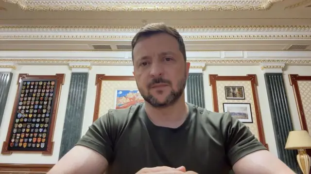 Ông Zelensky thách ông Putin gặp mặt, tổng thống Nga đang suy tính gì?