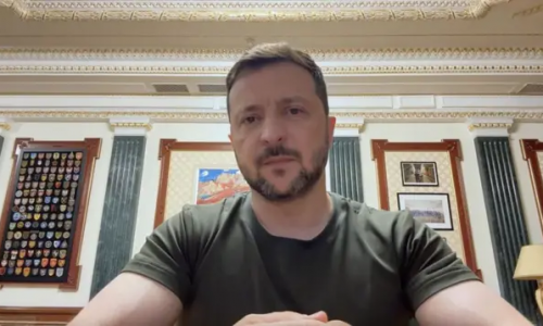 Ông Zelensky thách ông Putin gặp mặt, tổng thống Nga đang suy tính gì?