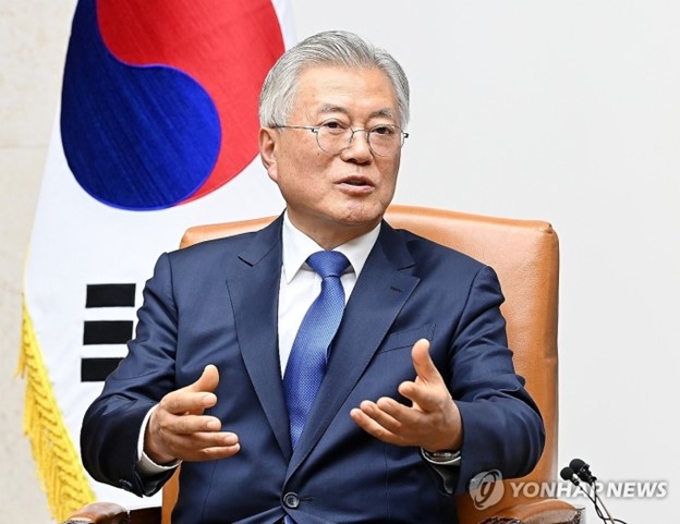 Cựu tổng thống Nam Hàn, Moon Jae-in, bác cáo buộc nhận hối lộ