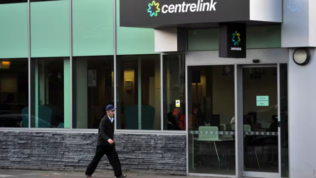 Dịch vụ hữu ích: Được Centrelink trả dư tiền, nên mừng hay lo?