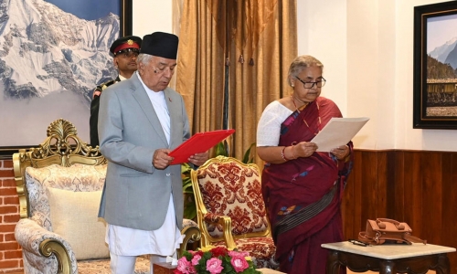 Nepal : Cựu chánh án được bổ nhiệm làm thủ tướng lâm thời