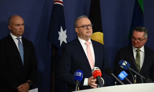 Thủ tướng Anthony Albanese công bố mục tiêu giảm phát thải của Úc đến năm 2035
