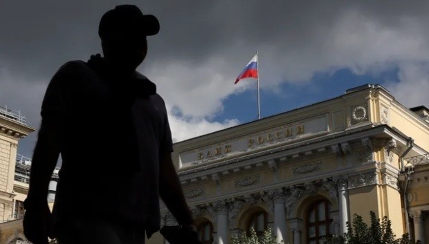 Những vết nứt trong nền kinh tế chiến tranh của Nga