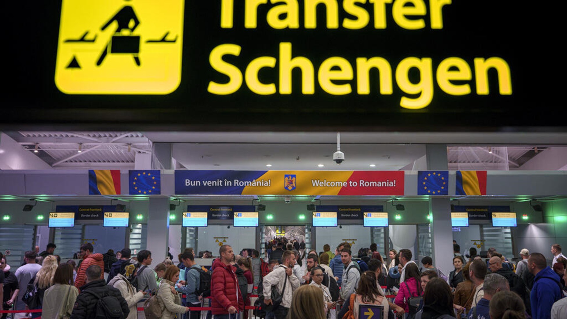 Châu Âu: Khu vực Schengen thiết lập hệ thống kiểm soát tự động tại các cửa biên giới.