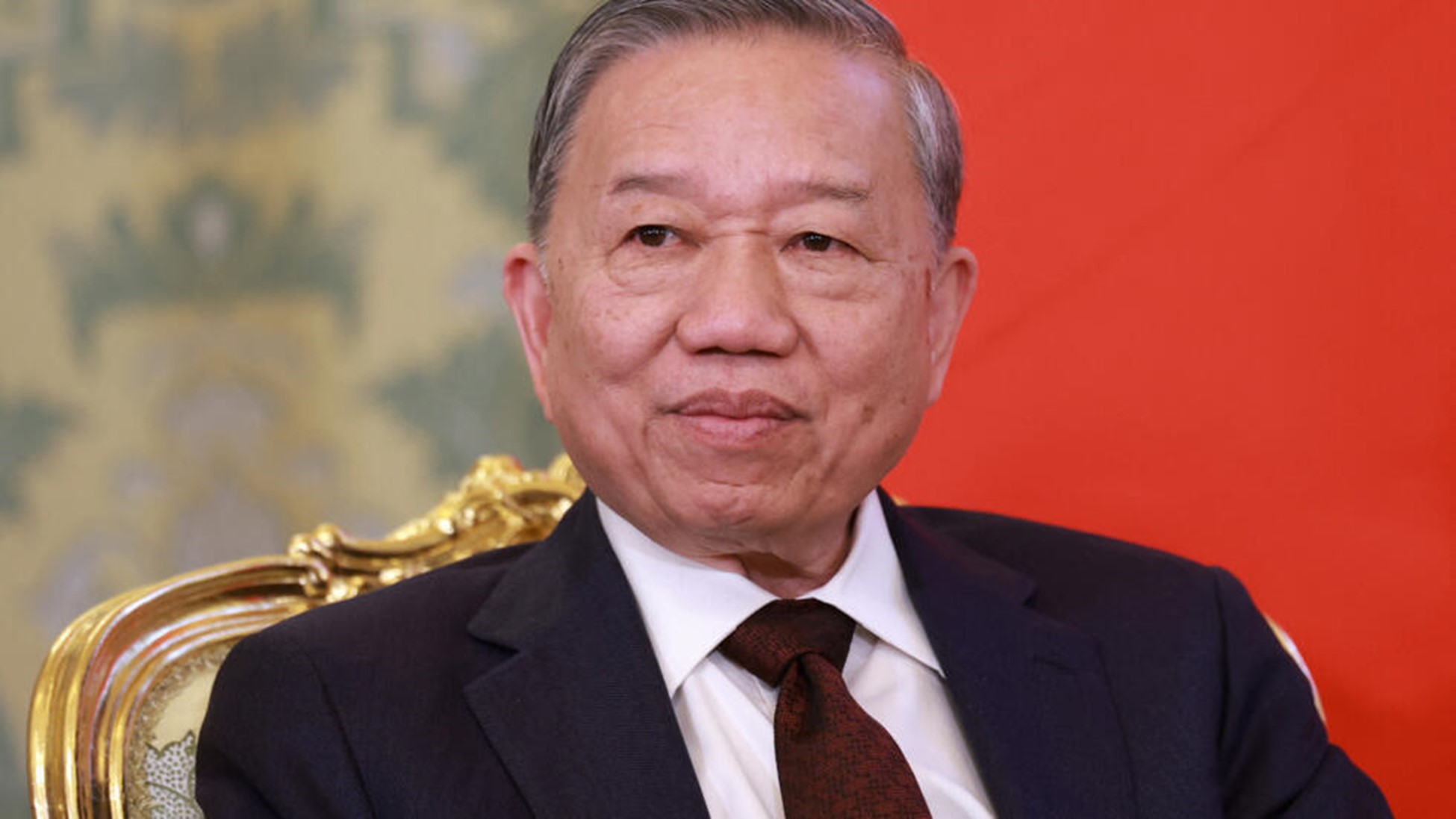Ông Tô Lâm trước cơ hội cuối cùng để Việt Nam « giàu lên trước khi già đi »