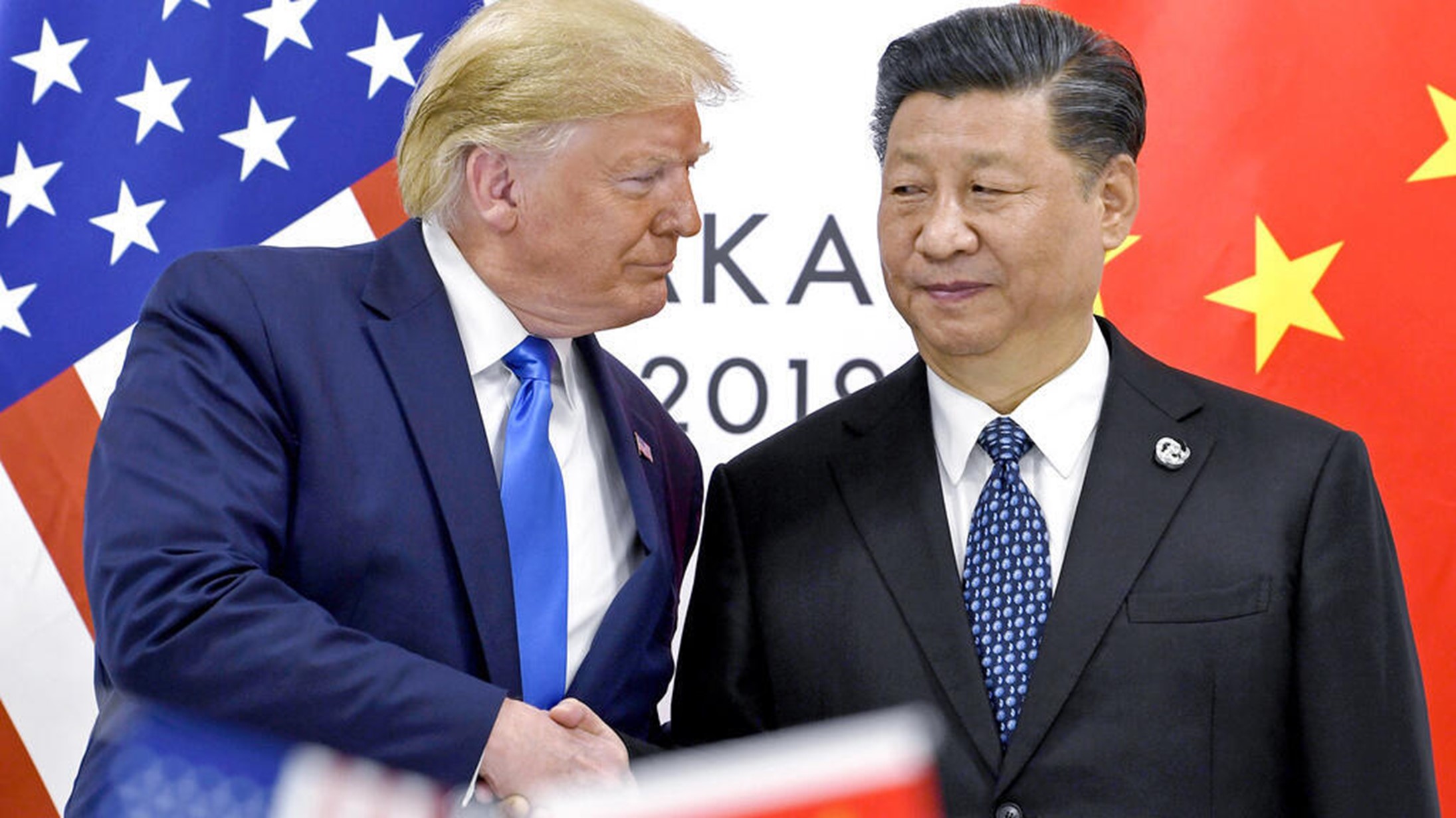 Tông thống Trump tăng thêm 100% thuế đối với hàng Trung Quốc, bỏ ý định gặp chủ tịch Tập Cận Bình