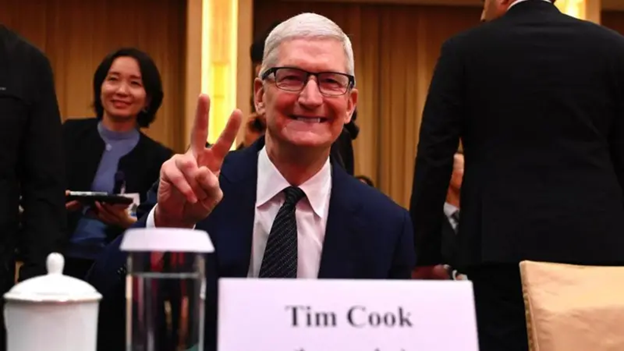Thiết kế tại Mỹ, sản xuất tại Trung Quốc: Apple mắc kẹt trong cuộc chiến quan thuế