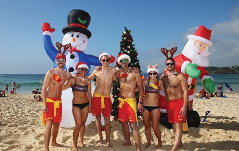 Hòa mình cùng với cộng đồng: -  Giáng sinh Truyền thống Úc châu trong mùa hè rực