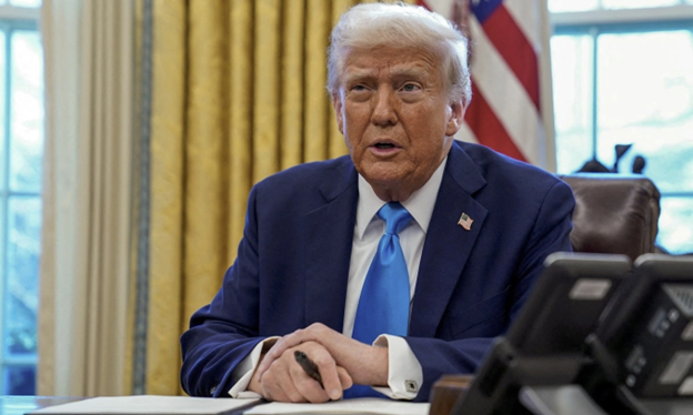 Ông Trump lệnh cấm nhập cảnh với công dân 12 nước