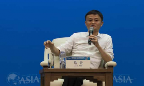 Jack Ma mất quyền kiểm soát Ant Group, gây tranh cãi gay gắt.