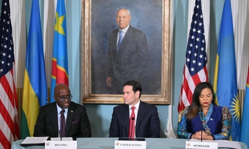 Cộng Hòa Dân Chủ Congo và Cộng Hòa Rwanda ký kết một thỏa thuận hòa bình dưới sự bảo trợ của Mỹ