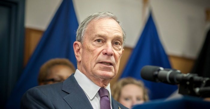 Bloomberg trả tiền phạt cho 32.000 tội phạm ở Florida để họ có thể bỏ phiếu